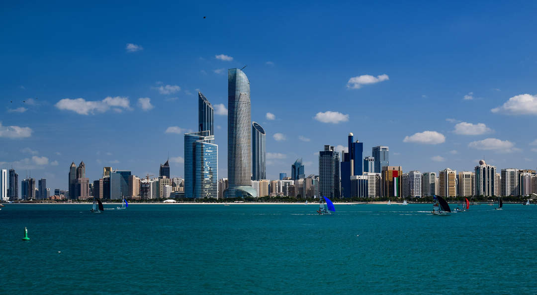 Abu Dhabi: Federal capital of the United Arab Emirates