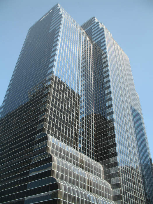 Accenture Tower (Chicago): Skyscraper in the United States