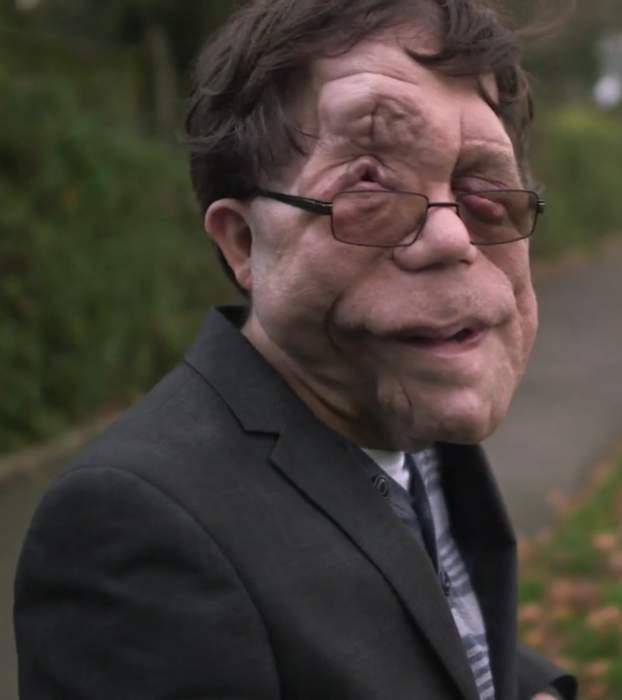 Adam Pearson (actor): British actor and TV presenter