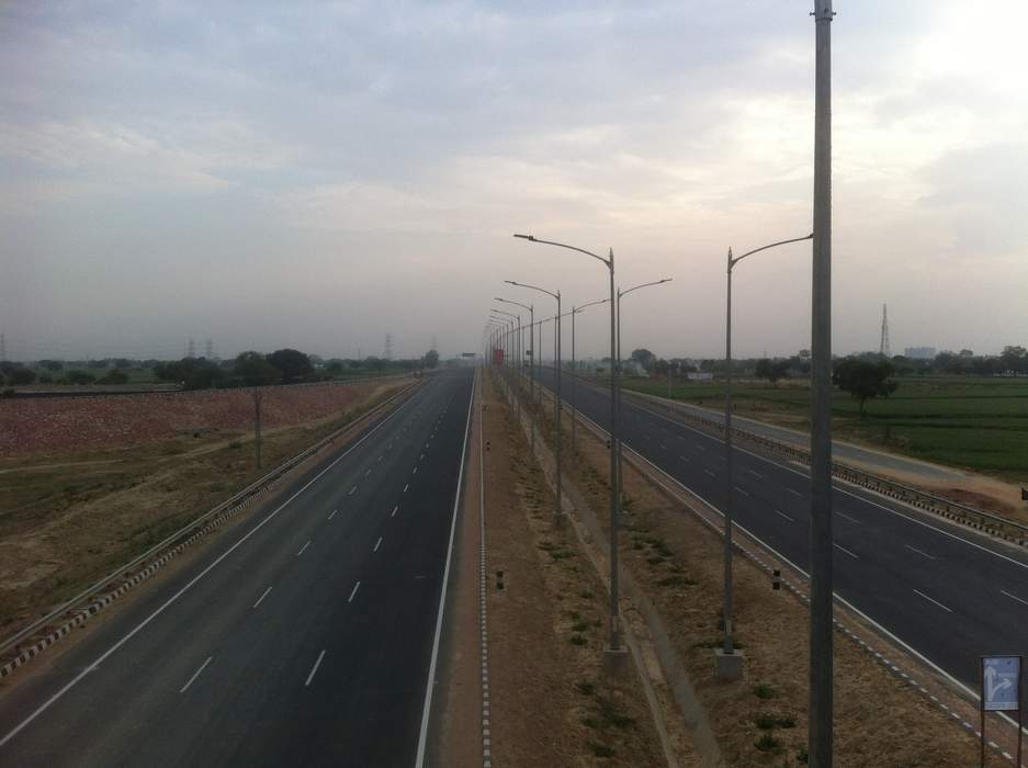 Agra–Lucknow Expressway: Longest expressway in India