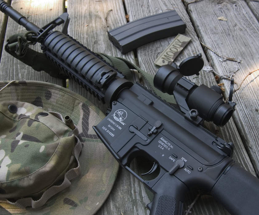 Airsoft gun: Special type of air gun used in airsoft