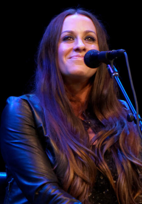 Alanis Morissette: Canadian-American singer (born 1974)
