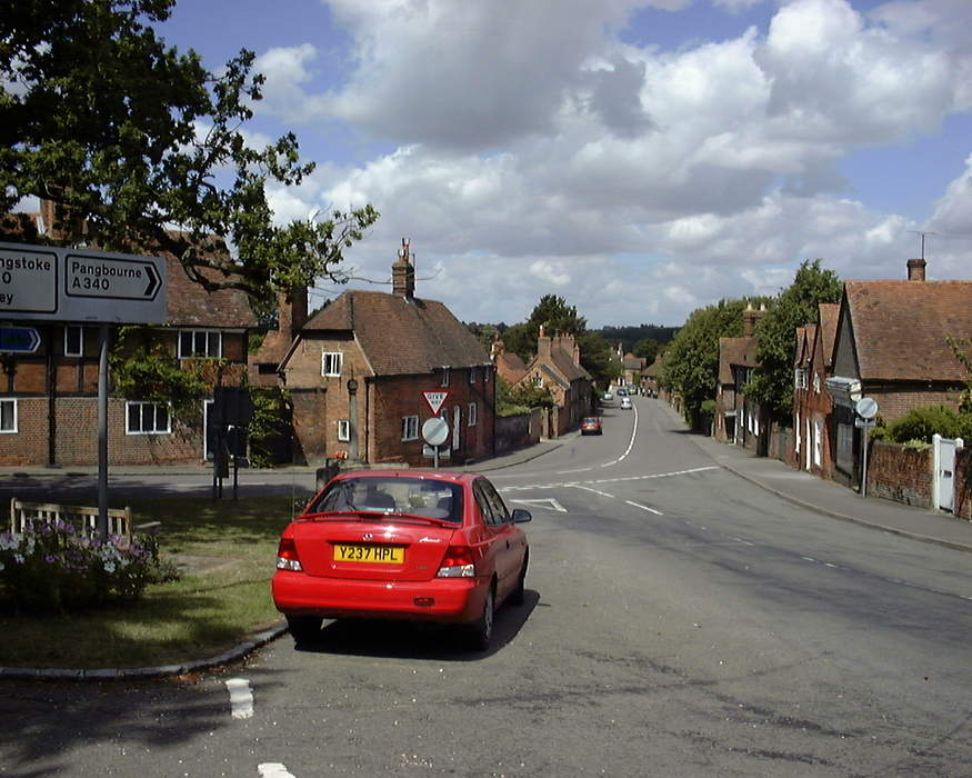 Aldermaston: Village in Berkshire, England