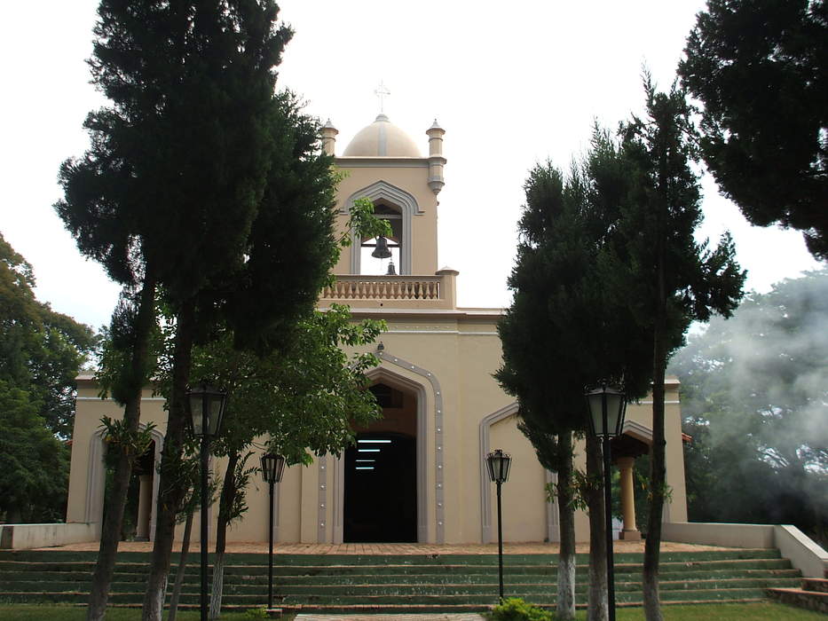 Altos, Paraguay: City and district in Cordillera, Paraguay