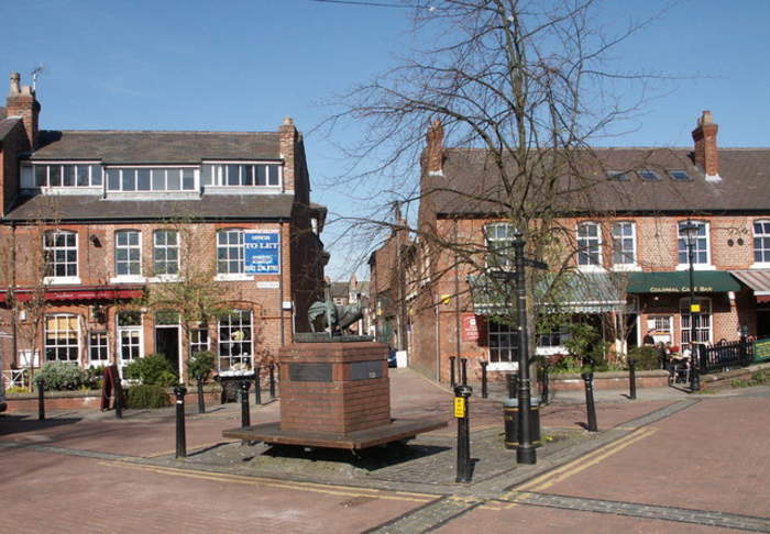 Altrincham: Town in Greater Manchester, England