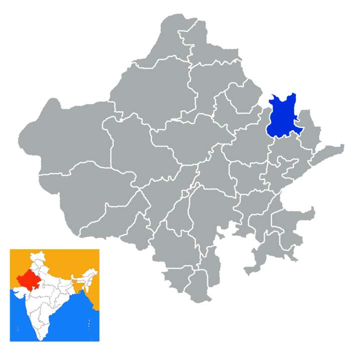 Alwar district: District of Rajasthan in India
