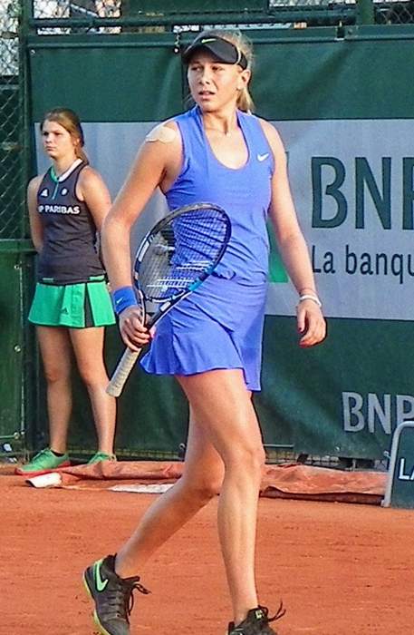 Amanda Anisimova: American tennis player (born 2001)