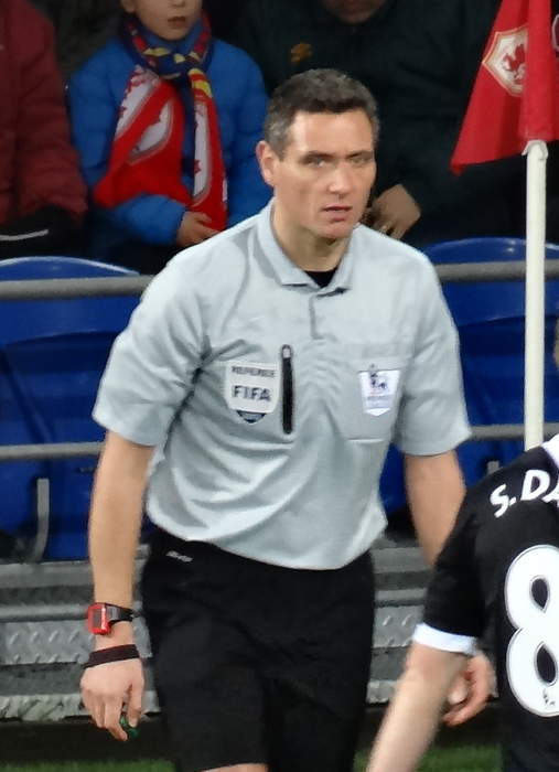 Andre Marriner: English football referee