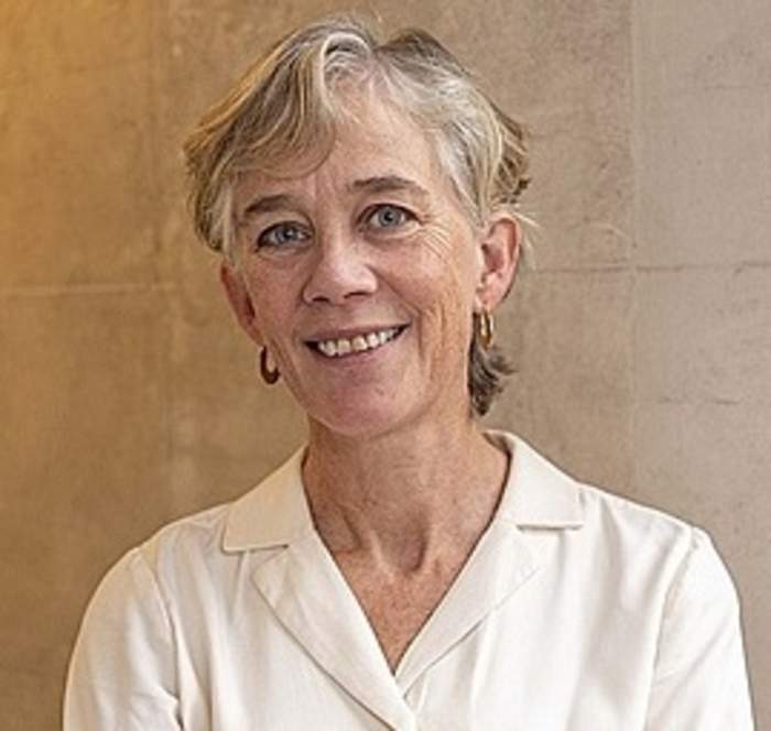 Angela McLean (biologist): British zoologist and Professor of Mathematical Biology