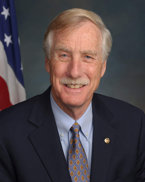 Angus King: American politician and lawyer (born 1944)