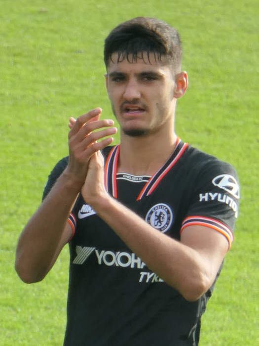 Armando Broja: Albanian footballer (born 2001)