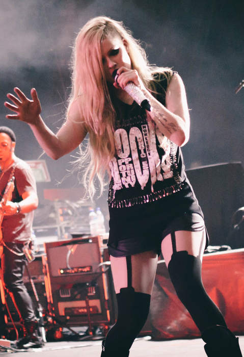 Avril Lavigne: Canadian singer (born 1984)