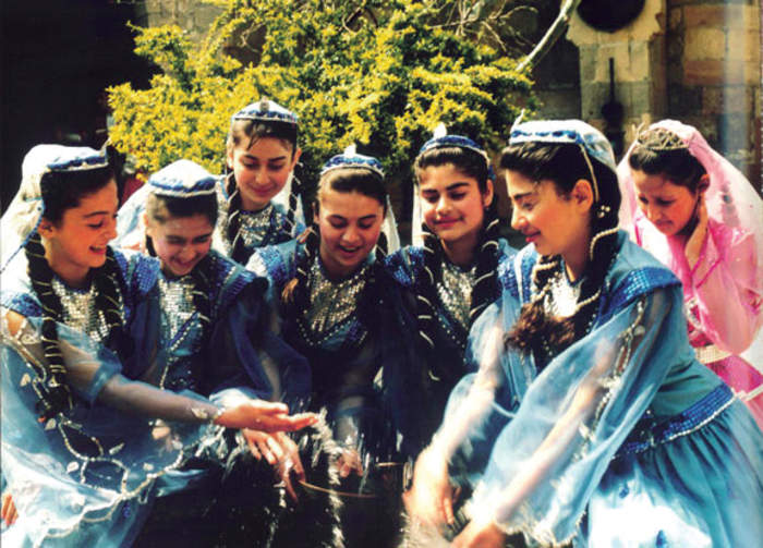 Azerbaijanis: Turkic ethnic group