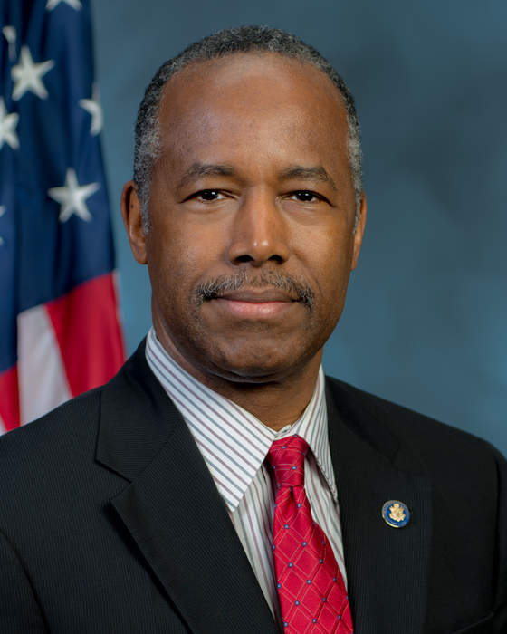 Ben Carson: American neurosurgeon and politician (born 1951)