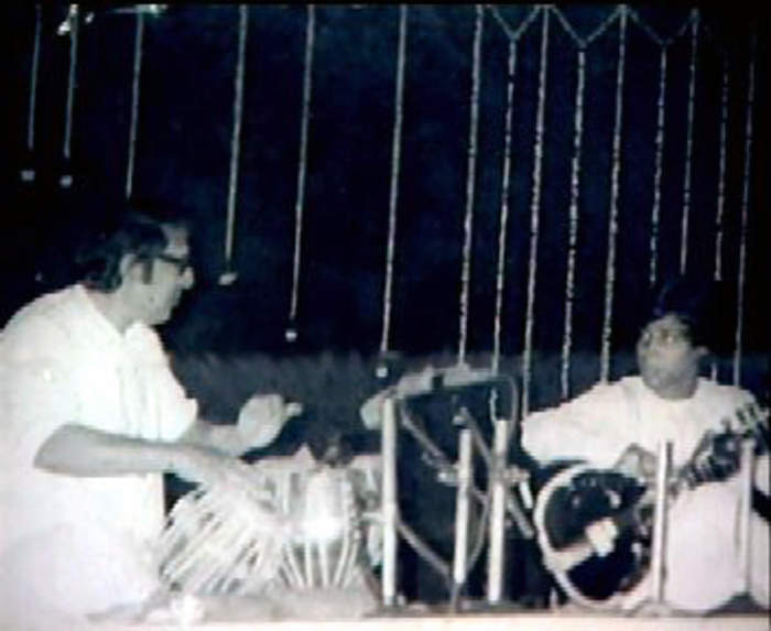 Benares gharana: Style of playing the Indian tabla