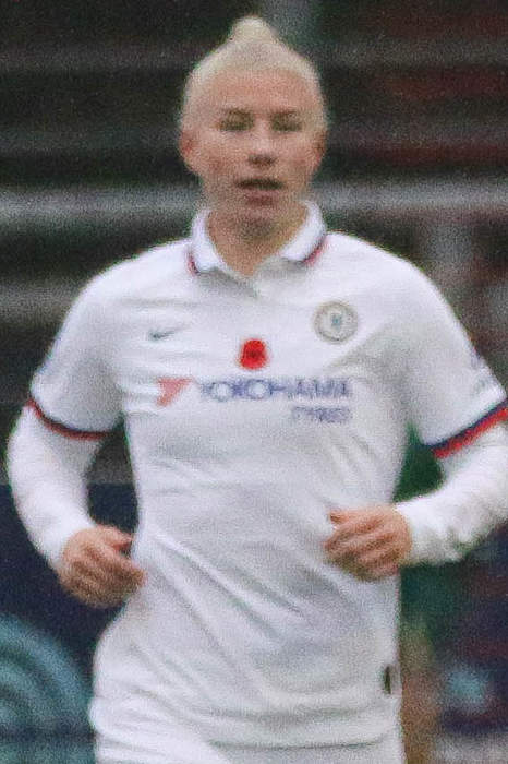 Bethany England: English footballer (born 1994)