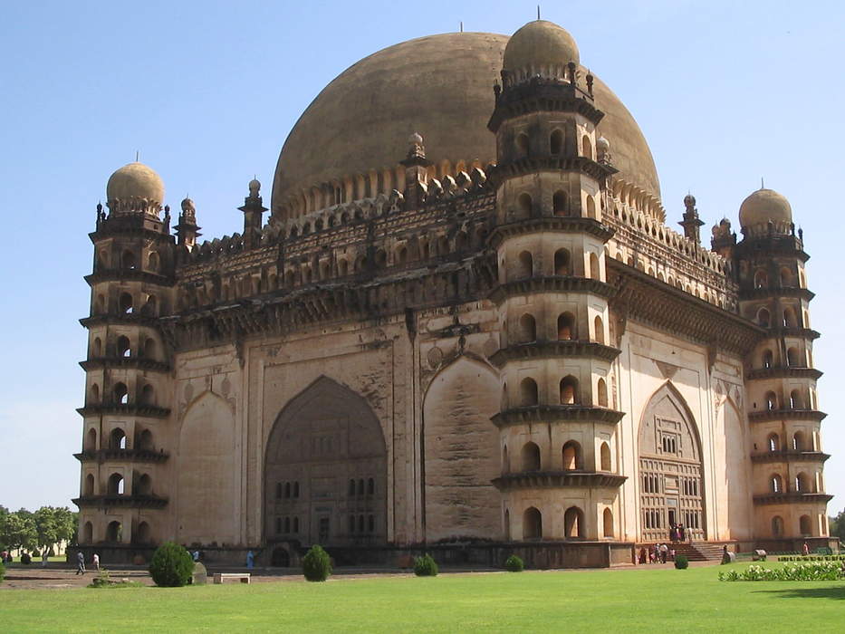 Bijapur: City in Karnataka, India