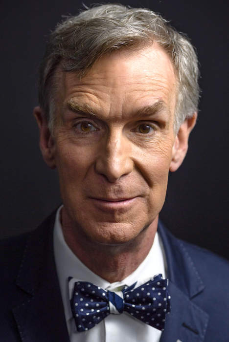 Bill Nye: American science communicator (born 1955)