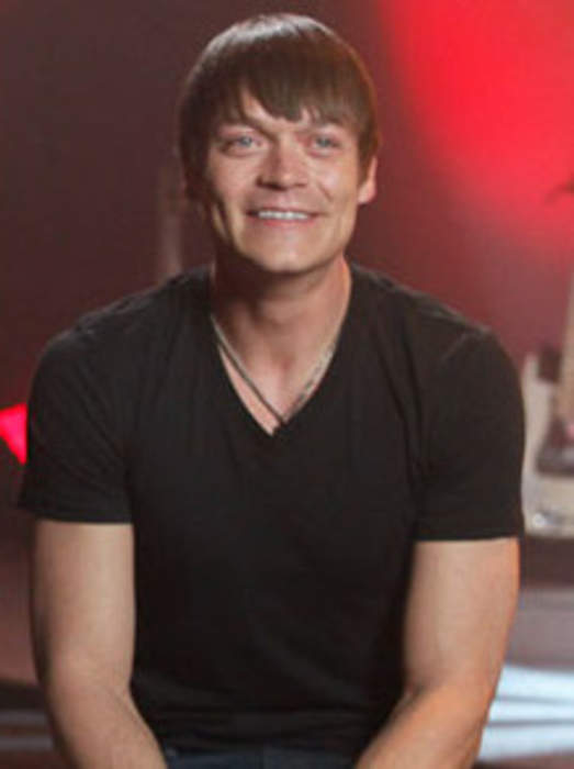 Brad Arnold: American musician (born 1978)