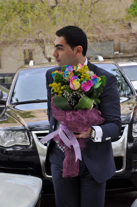 Bridegroom: Man preparing to be married