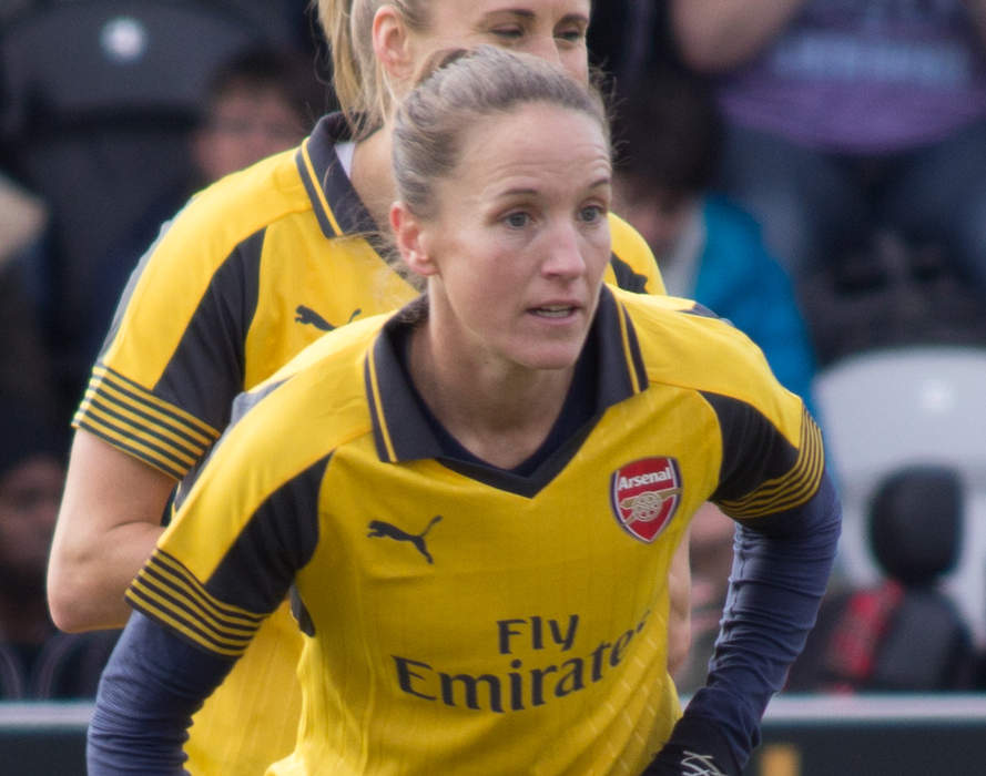 Casey Stoney: English professional football manager (born 1982)