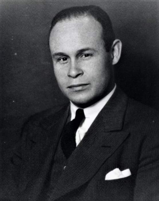 Charles R. Drew: American surgeon and medical researcher (1904–1950)