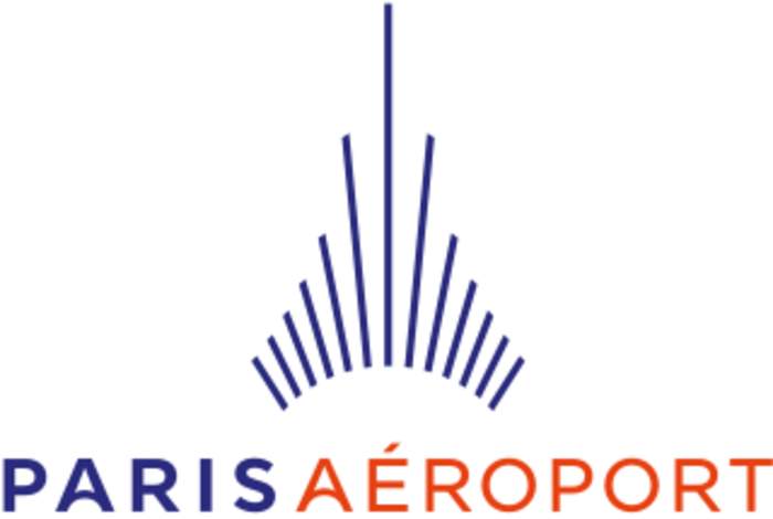 Charles de Gaulle Airport: Main airport of Paris, France