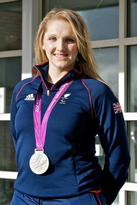 Charlotte Henshaw: British Paralympic swimmer