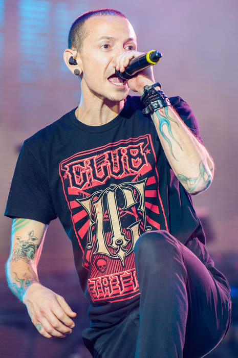 Chester Bennington: American singer (1976–2017)