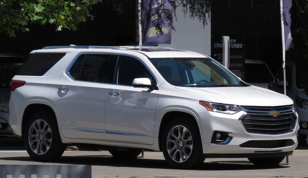 Chevrolet Traverse: Seven or eight seat, full-size crossover SUV