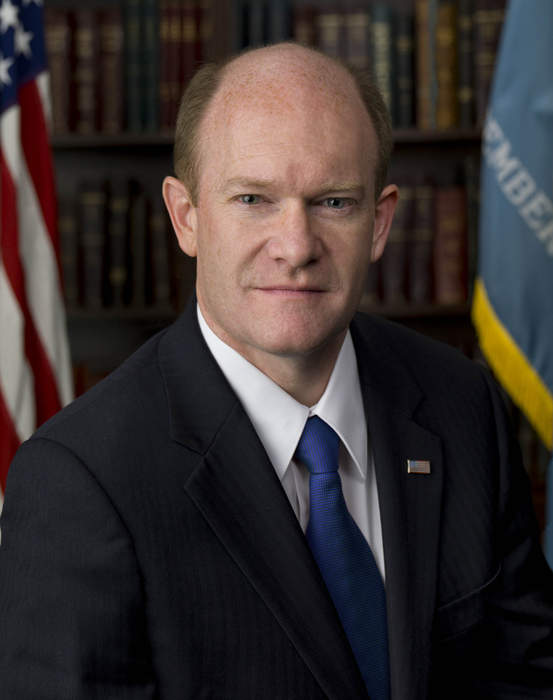 Chris Coons: American lawyer and politician (born 1963)