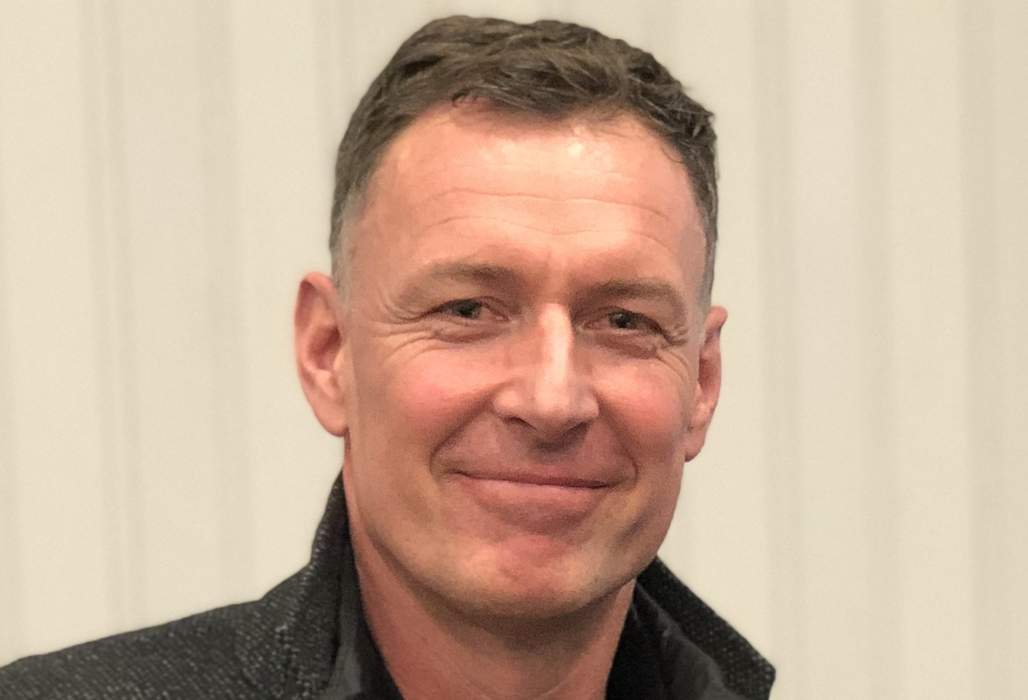 Chris Sutton: English football player and manager (born 1973)