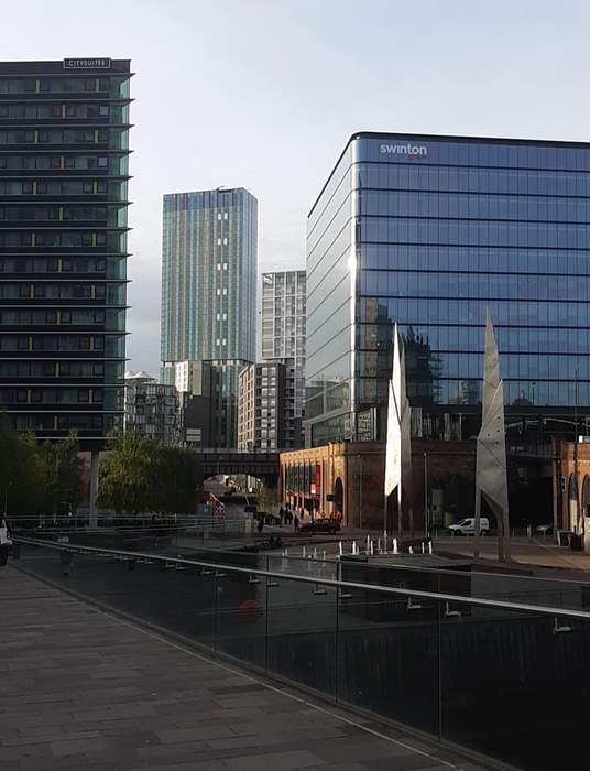 City of Salford: Borough and City in Greater Manchester, England