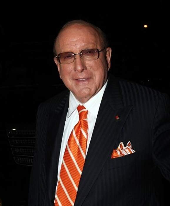 Clive Davis: American music executive (born 1932)