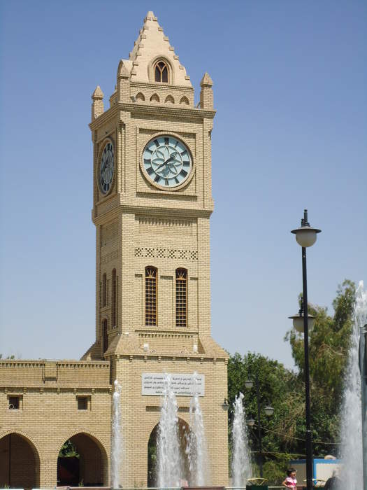 Clock tower: Architectural structure