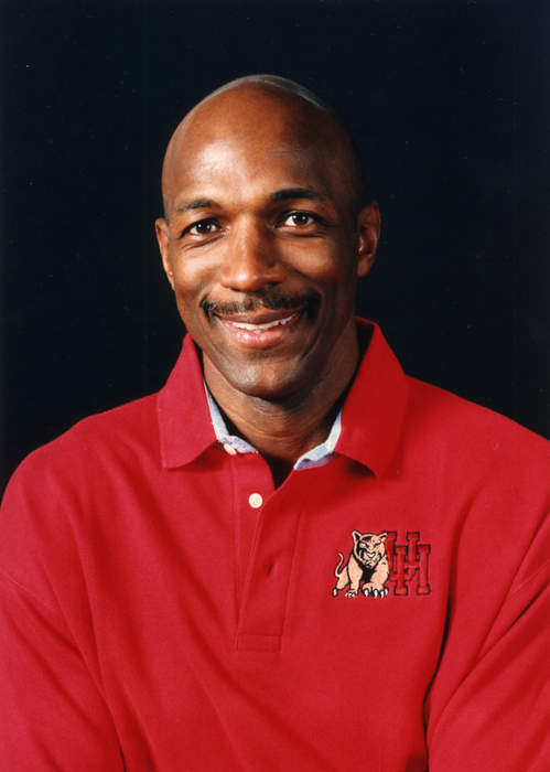 Clyde Drexler: American basketball player (born 1962)