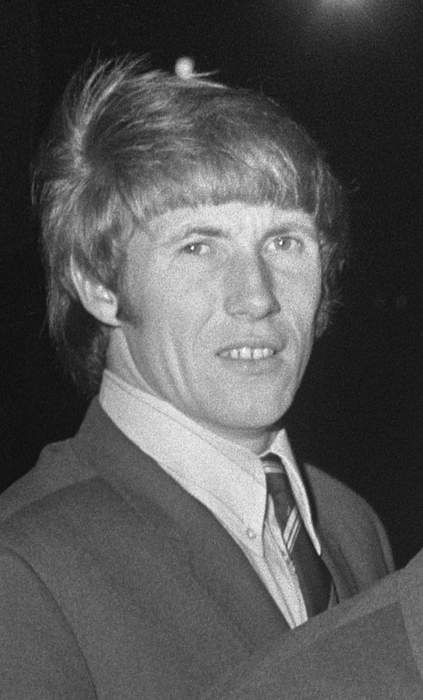Colin Bell (footballer, born 1946): English professional footballer (1946–2021)