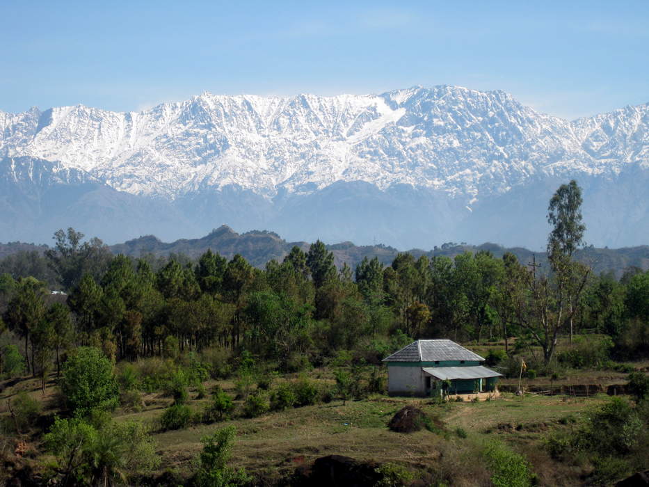 Dhauladhar: Himalayan mountain range