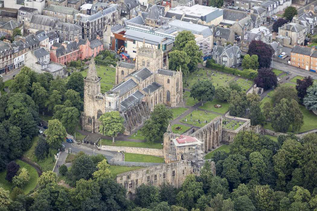 Dunfermline: City in Fife, Scotland