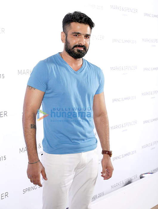 Eijaz Khan: Indian actor (born 1975)