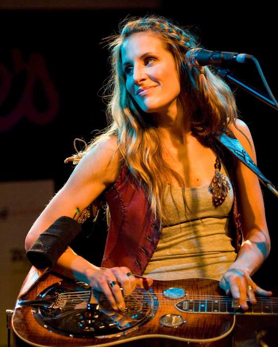 Emily Strayer: American songwriter, singer, multi-instrumentalist