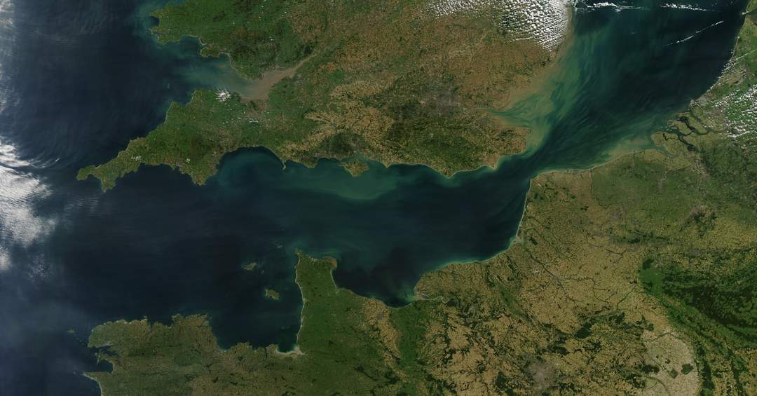 English Channel: Arm of the Atlantic Ocean that separates southern England from northern France