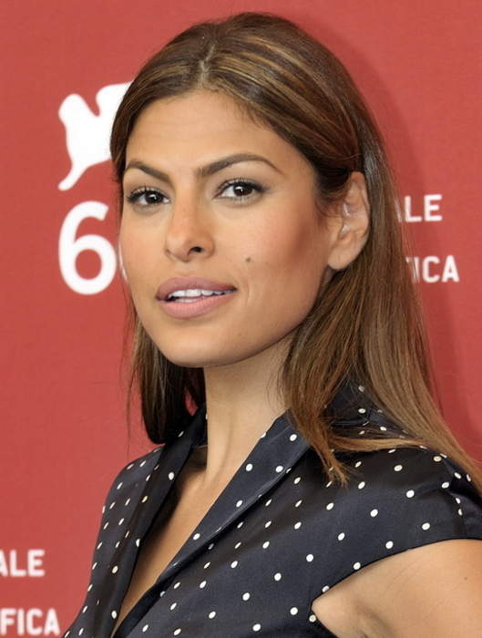 Eva Mendes: American actress (born 1974)