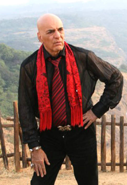 Feroz Khan (actor): Indian actor and filmmaker (1939–2009)