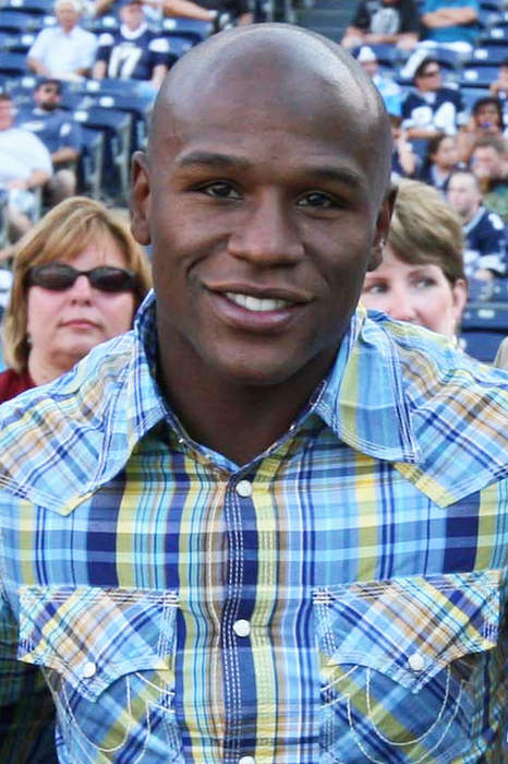 Floyd Mayweather Jr.: American boxer and boxing promoter (born 1977)