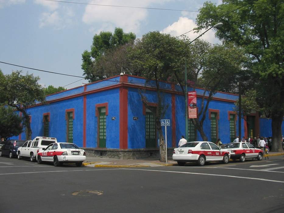 Frida Kahlo Museum: Art museum in Mexico City