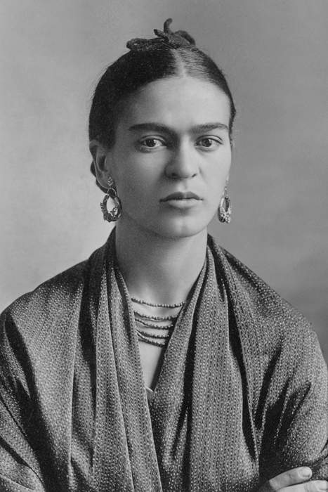 Frida Kahlo: Mexican painter (1907–1954)