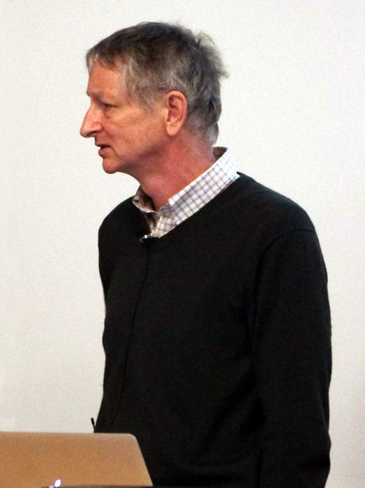 Geoffrey Hinton: British computer scientist (born 1947)
