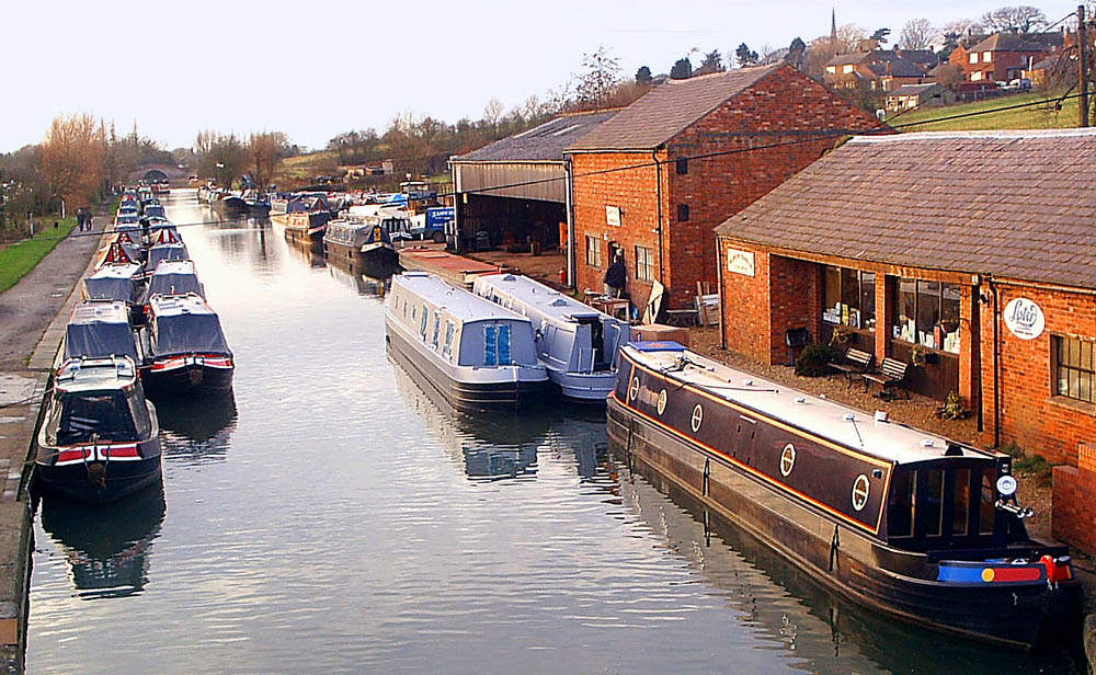 Grand Union Canal: Canal in England