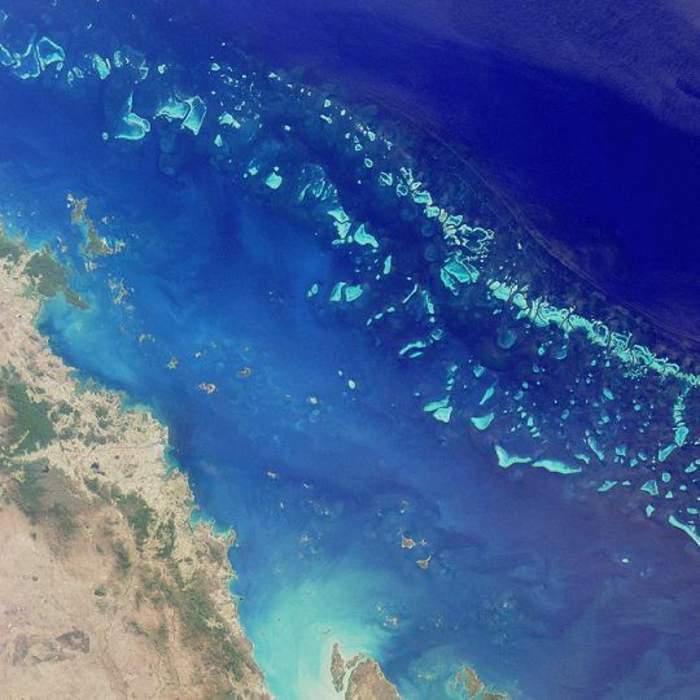 Great Barrier Reef: Coral reef system in Queensland, Australia